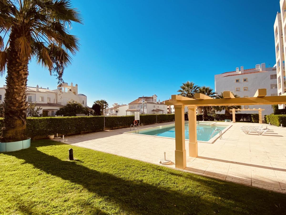 Vista By Check-In Portugal Apartment Albufeira Exterior photo